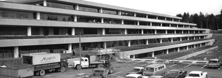 Weyerhaeuser's Federal 
Way headquarters nearing completion: 1971